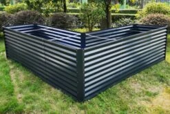 OUTFLEXX Eck-Hochbeet, Anthrazit, Zincalume, 270x270x90x84cm 29 OUTFLEXX Eck-Hochbeet, Anthrazit, Zincalume, 270x270x90x84cm -Kettler Verkaufs-Shop 10 18174.jpg