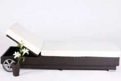 OUTFLEXX Sonnenliege, Braun, Polyrattan, 200x80x37,5cm, Inkl. Polster, Rückenlehne 4-stufig Verstellbar -Kettler Verkaufs-Shop 1337 03.jpg