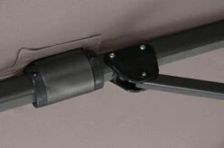 SIENA GARDEN Ampelschirm Sunset N+, Anthrazit / Taupe, Alu/Textil, Ca. 300x300 Cm 29 SIENA GARDEN Ampelschirm Sunset N+, Anthrazit / Taupe, Alu/Textil, Ca. 300x300 Cm -Kettler Verkaufs-Shop 13 17164 7.jpg