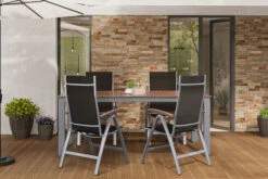 VILLANA Esstischgarnitur, Silber/schwarz, Alu / FSC-Akazienholz, Ausziehtisch 150/200 Cm, 4 Multipositionssessel -Kettler Verkaufs-Shop 16464 CGI 02.jpg