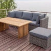 OUTFLEXX Loungegarnitur, Polyrattan/Teakholz, Tisch 160x90cm, Für 4 Personen, Wasserfeste Kissenbox 2 OUTFLEXX Loungegarnitur, Polyrattan/Teakholz, Tisch 160x90cm, Für 4 Personen, Wasserfeste Kissenbox -Kettler Verkaufs-Shop 1 19392.jpg