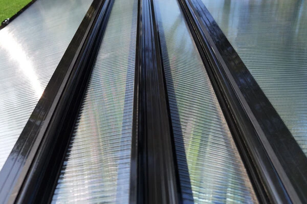 OUTFLEXX Gewächshaus, Schwarz, Alu/Polycarbonat, 120x90x57cm, Pulverbeschichtet 17 OUTFLEXX Gewächshaus, Schwarz, Alu/Polycarbonat, 120x90x57cm, Pulverbeschichtet – Bild 15