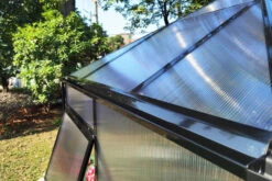 OUTFLEXX Gewächshaus, Schwarz, Alu/Polycarbonat, 309x355x272cm, Pulverbeschichtet 26 OUTFLEXX Gewächshaus, Schwarz, Alu/Polycarbonat, 309x355x272cm, Pulverbeschichtet -Kettler Verkaufs-Shop 22275 17.jpg