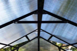 OUTFLEXX Gewächshaus, Schwarz, Alu/Polycarbonat, 372x250x228cm, Pulverbeschichtet 19 OUTFLEXX Gewächshaus, Schwarz, Alu/Polycarbonat, 372x250x228cm, Pulverbeschichtet -Kettler Verkaufs-Shop 22279 7.jpg