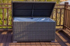 OUTFLEXX Kissenbox M, Grau, Polyrattan, 144x92x70cm 11 OUTFLEXX Kissenbox M, Grau, Polyrattan, 144x92x70cm -Kettler Verkaufs-Shop 22290 3.jpg