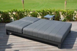 OUTFLEXX Doppelliegen, Anthrazit/sooty, Alu/Sunbrella, 203x143x40/100, Höhenverstellbare Rückenlehne 12 OUTFLEXX Doppelliegen, Anthrazit/sooty, Alu/Sunbrella, 203x143x40/100, Höhenverstellbare Rückenlehne -Kettler Verkaufs-Shop 22411 4.jpg