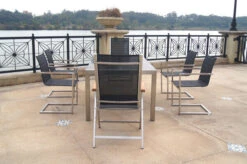 OUTFLEXX Esstischgarnitur, Silber/schwarz, Edelstahl/Granit/Textil, 200x100 Cm, 4 Freischwinger, 2 Multipos, Padded, FSC-Teakholz 30 OUTFLEXX Esstischgarnitur, Silber/schwarz, Edelstahl/Granit/Textil, 200x100 Cm, 4 Freischwinger, 2 Multipos, Padded, FSC-Teakholz -Kettler Verkaufs-Shop 22764 17.JPG