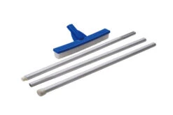 OUTTECH Poolpflege-Set, Weiß/blau, Kunststoff, 4-teilig, Inkl. Vakuum Sauger, Bürste, Dosierschwimmer Und Kescher 10 OUTTECH Poolpflege-Set, Weiß/blau, Kunststoff, 4-teilig, Inkl. Vakuum Sauger, Bürste, Dosierschwimmer Und Kescher -Kettler Verkaufs-Shop 22922 03.jpg