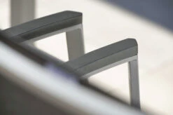 STERN New Top Esstischgarnitur, Graphit, Alu / Glas / Textil, Tisch 180/240x100cm, 4 Stapel-, 2 Klappsessel -Kettler Verkaufs-Shop 23003 14.jpg