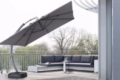 OUTFLEXX Luxus Ampelschirm, Anthrazit, Edelstahl/Aluminium, 350x350cm, Inkl. Schirmständer Und Schutzhülle 18 OUTFLEXX Luxus Ampelschirm, Anthrazit, Edelstahl/Aluminium, 350x350cm, Inkl. Schirmständer Und Schutzhülle -Kettler Verkaufs-Shop 3 18352.jpg
