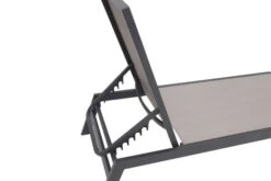 VILLANA 2er-Set Sonnenliegen, Anthrazit/grau, Alu/Textil, 198x66x32cm, Mit Beistelltisch 45x45cm -Kettler Verkaufs-Shop 4 13885.jpg