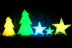 OUTFLEXX Dancing Tree Outdoor Dekoleuchte, 115cm, Inkl. Akku, LED-Modul Und Fernbedienung 14 OUTFLEXX Dancing Tree Outdoor Dekoleuchte, 115cm, Inkl. Akku, LED-Modul Und Fernbedienung -Kettler Verkaufs-Shop 6 18160.jpg