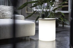 8-SEASONS Shining Drum Dekoleuchte, Weiß, Polyethylen, Outdoor 16 8-SEASONS Shining Drum Dekoleuchte, Weiß, Polyethylen, Outdoor -Kettler Verkaufs-Shop 7 20888 2.jpg